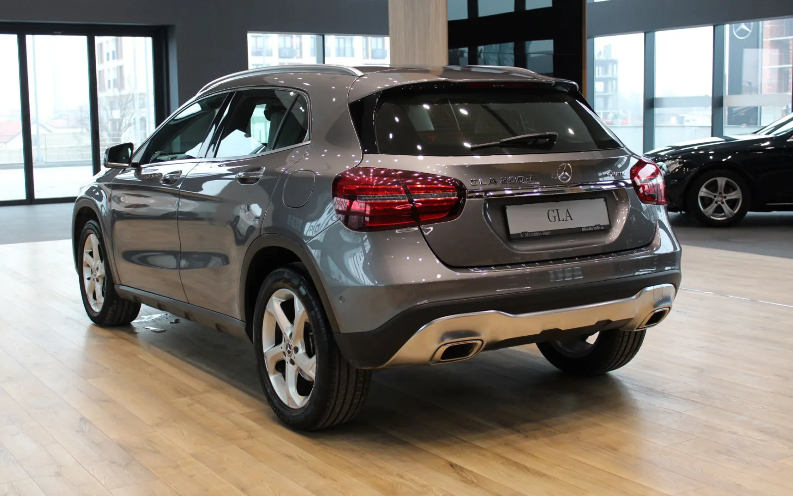 GLA 200 CDI 4Matic, 2 од 4