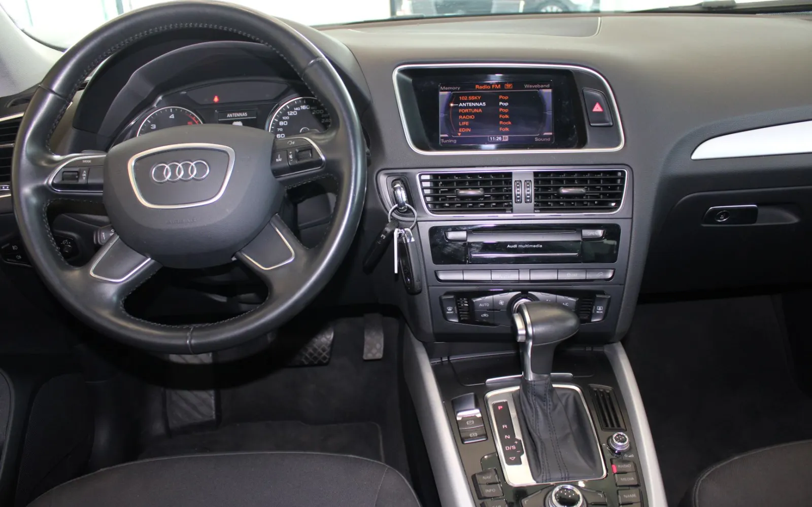 AUDI Q5 2.0 TDI QUATTRO, 4 од 5