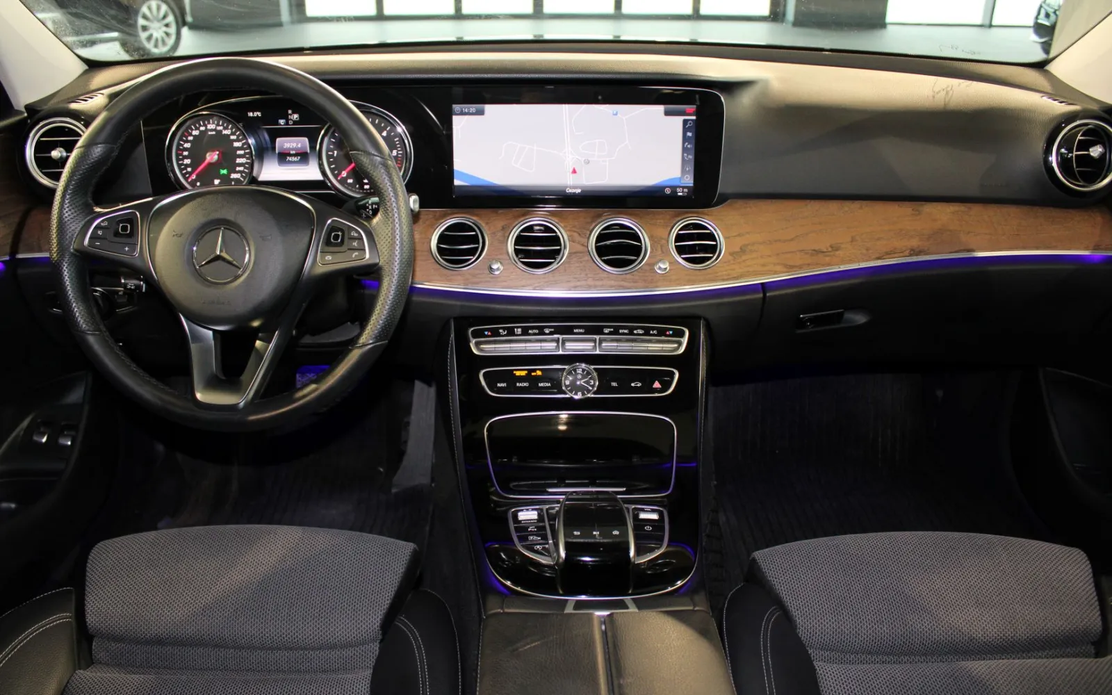 E 350d, 3 од 4