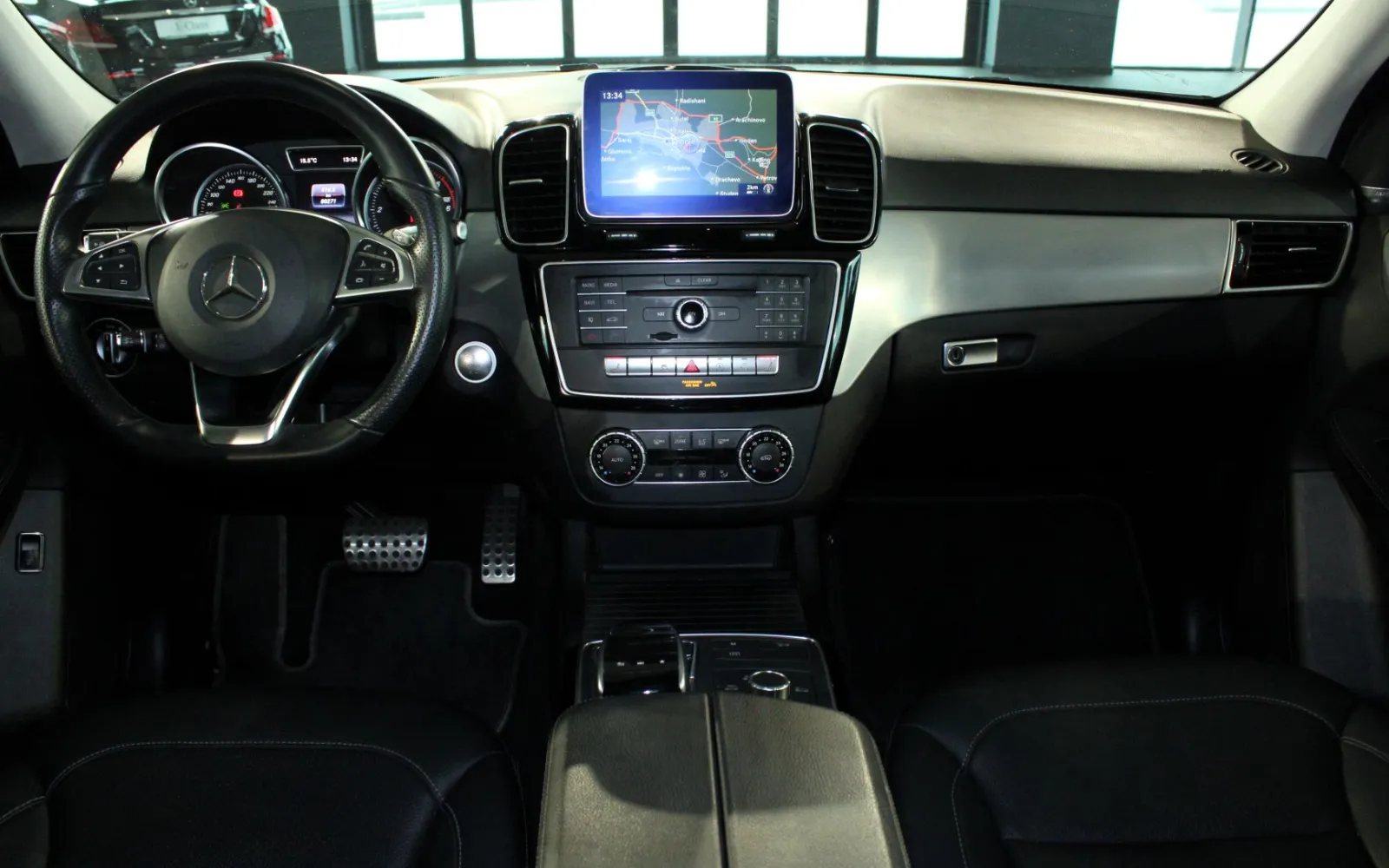 GLE 350d 4Matic, 3 од 4