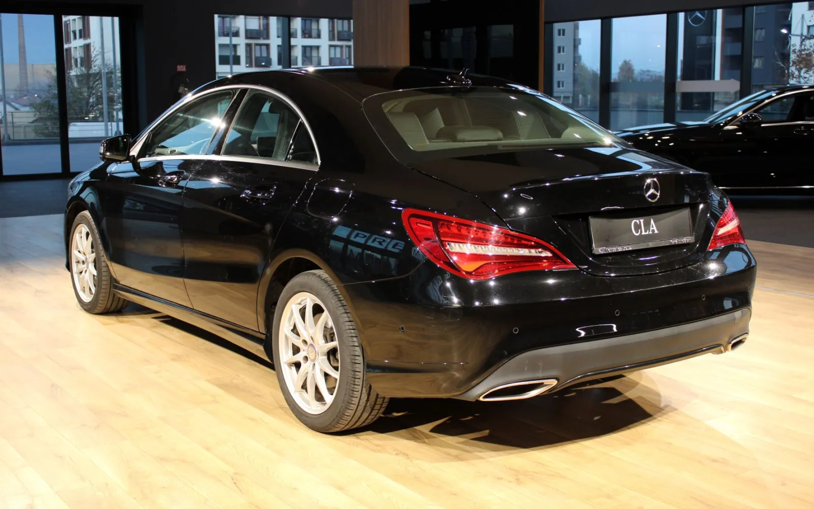 CLA 220d 4Matic, 2 од 4