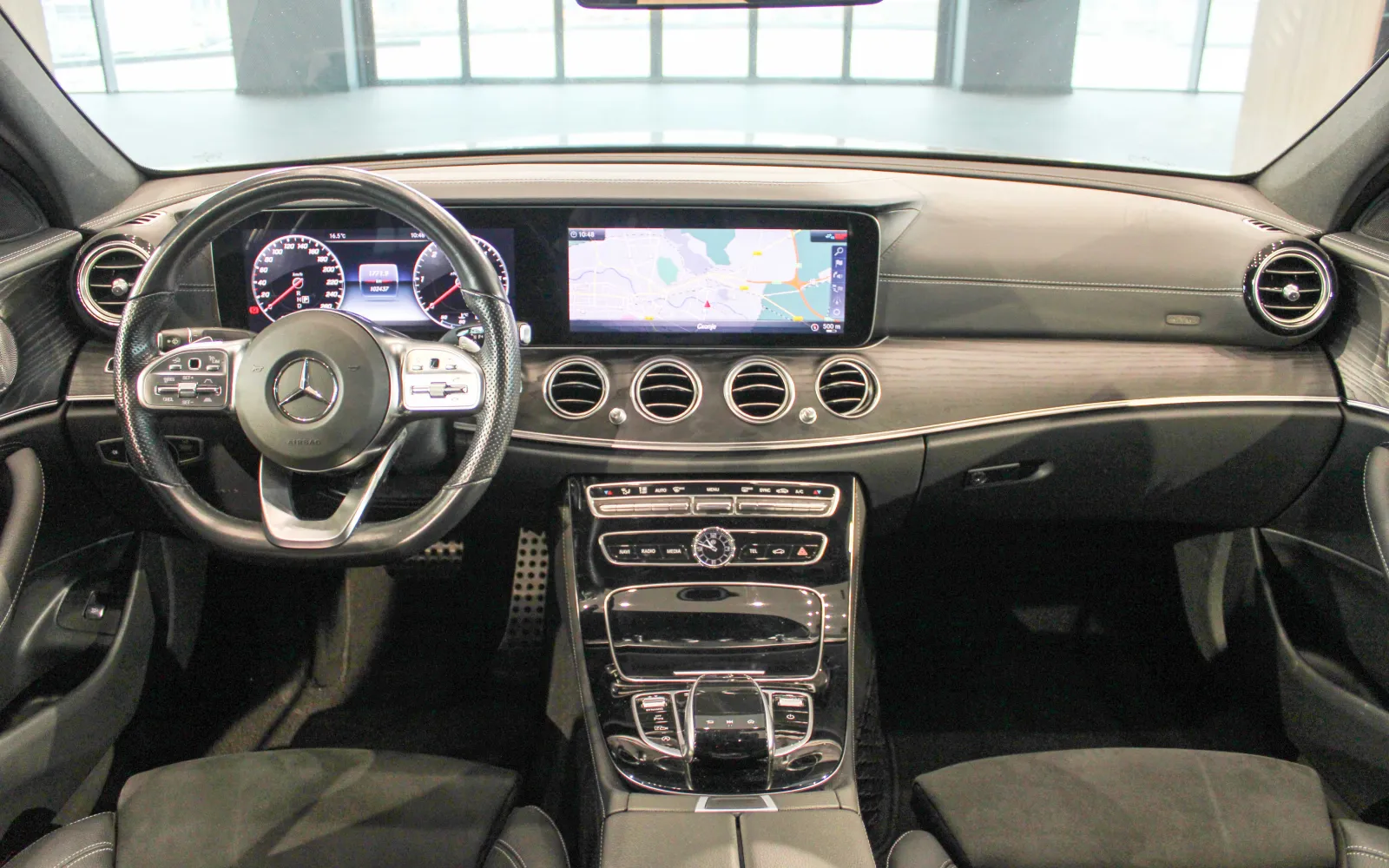 E 400d 4Matic, 3 од 4