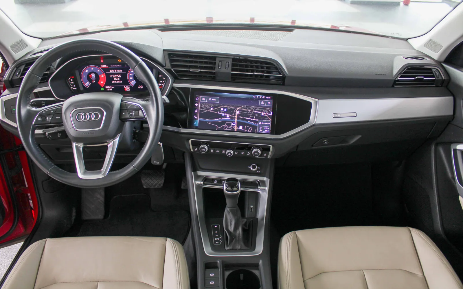 Q3 2.0 TDI ADVANCED, 3 од 4