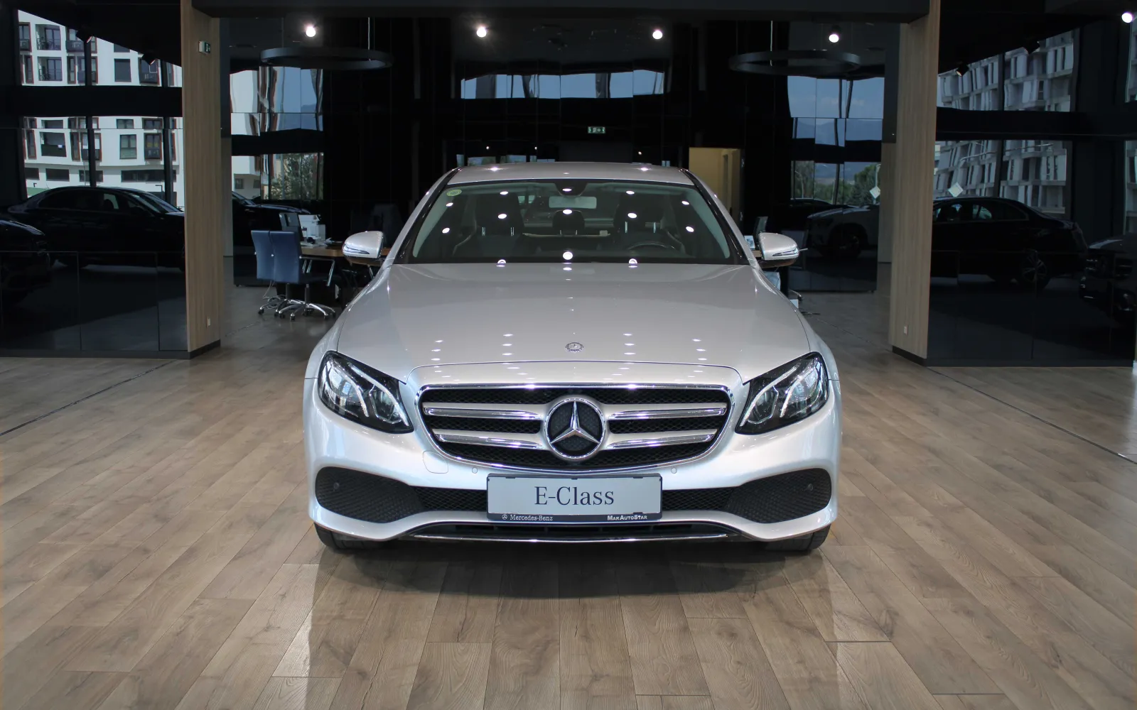E 220 D, 3 од 4