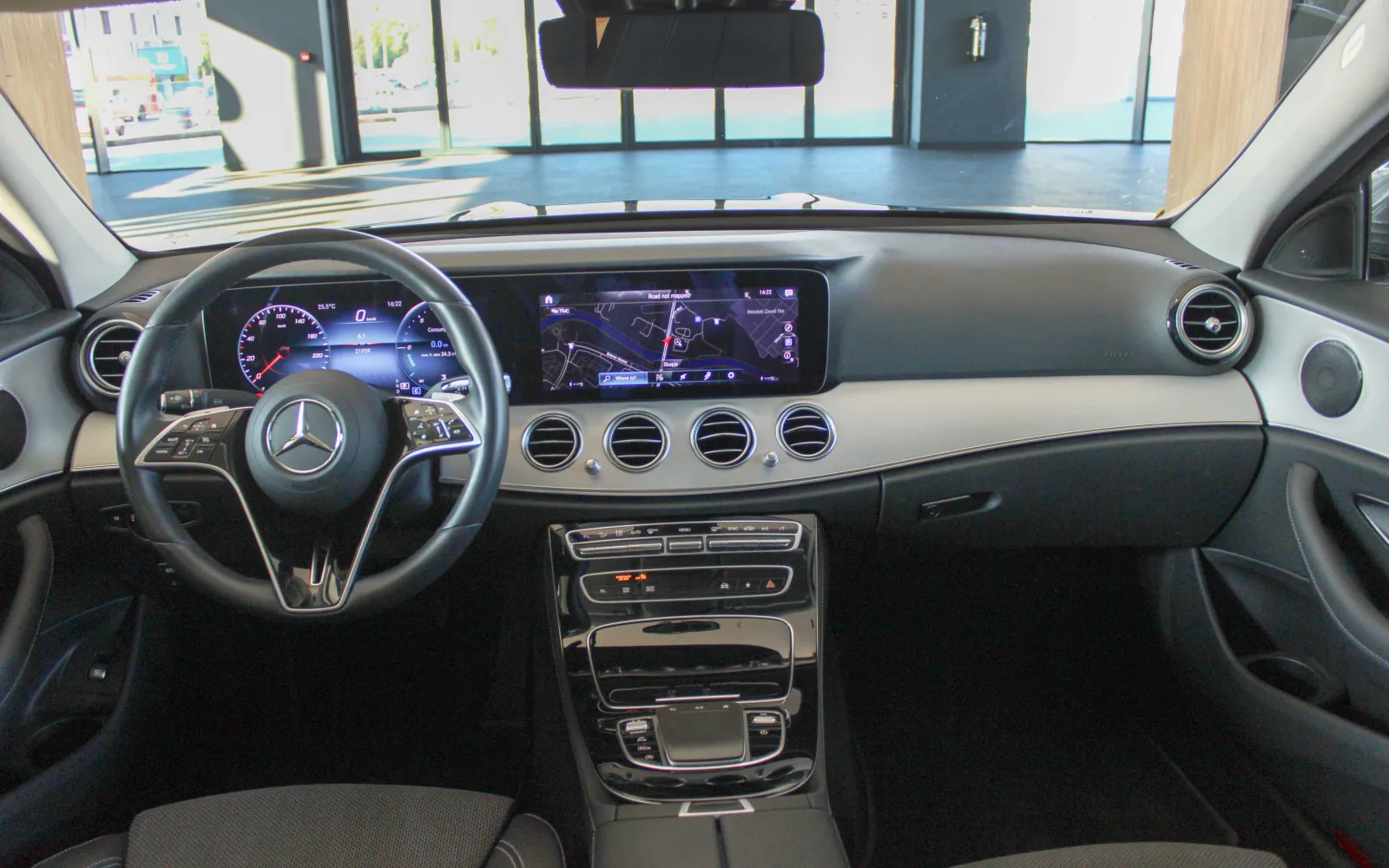 E 220D 4Matic, 3 од 4
