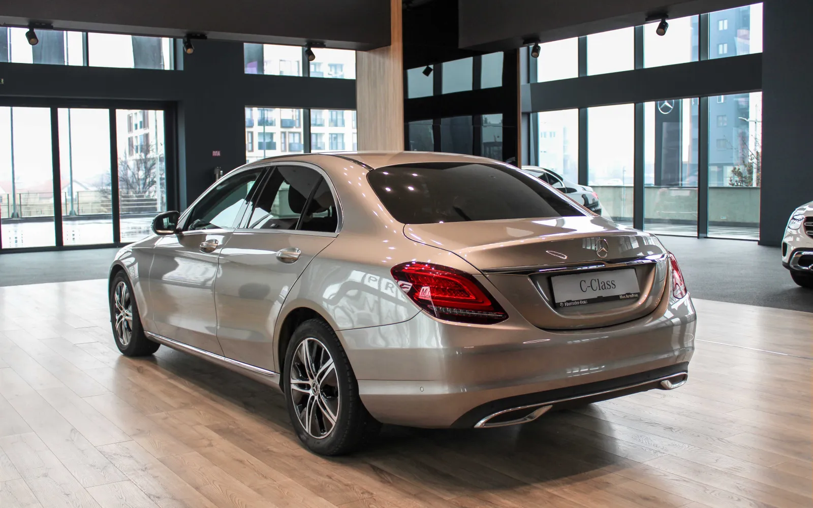 C 220 D, 2 од 4