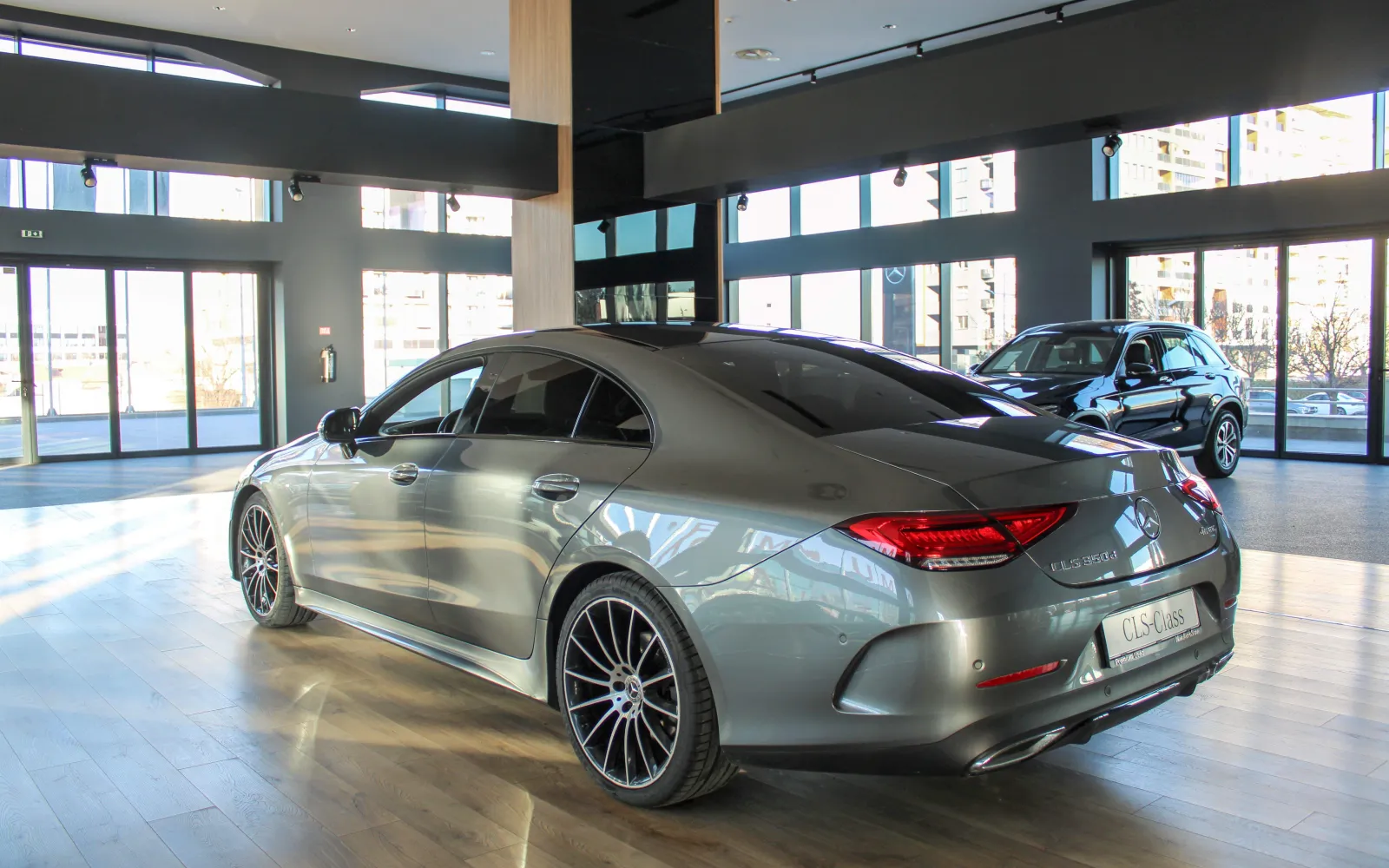 CLS 350D 4Matic, 2 од 4