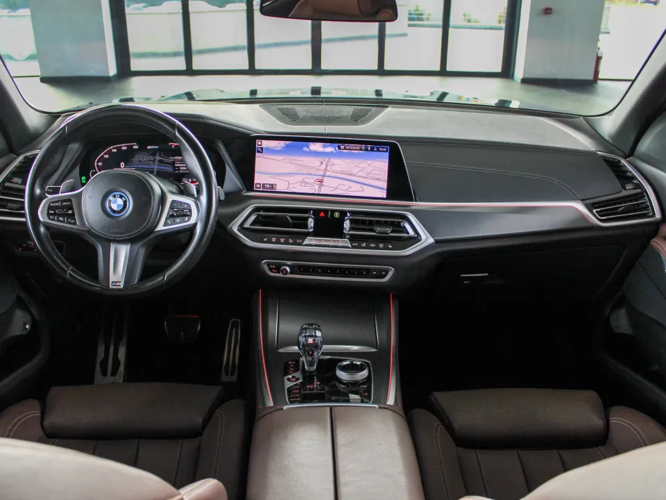 X5 Xdrive 45e 3 од 4