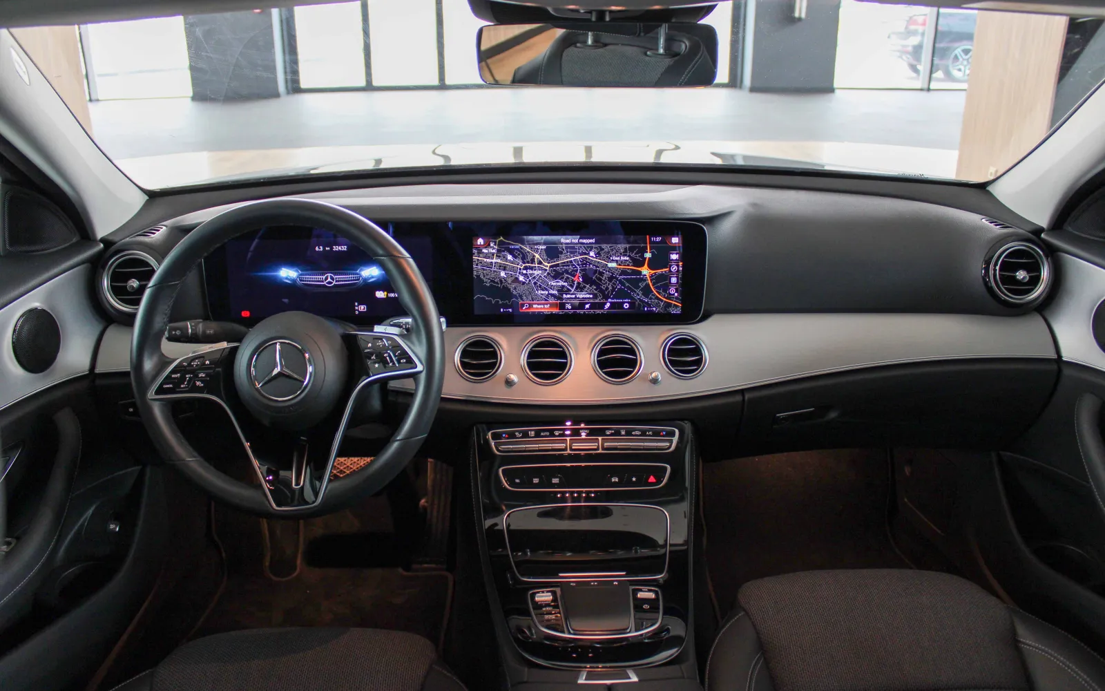 E 300 DE, 3 од 4
