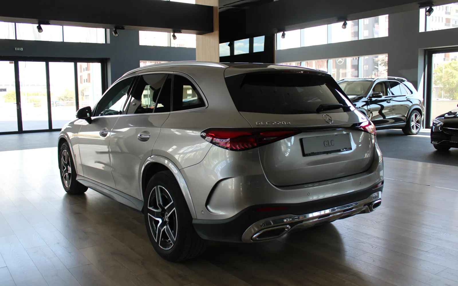 GLC 220d 4Matic, 2 од 4